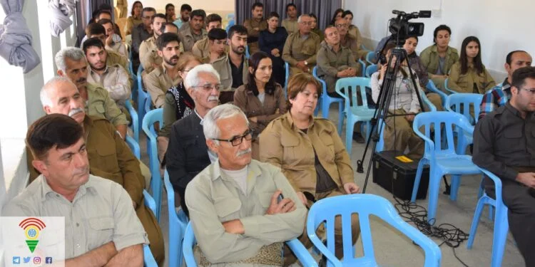 بەڕێوەچونی سیمینارێک بەبۆنەی ١٢ی جۆزەردان لە یەکێک لە بنکەکانی حیزبی دێموکراتی کوردستان