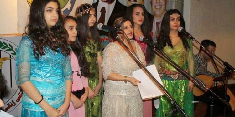 بەرزراگرتنی ساڵڕۆژی ٦٩ساڵەی دامەزرانی کۆماری کوردستان لە سوئیس