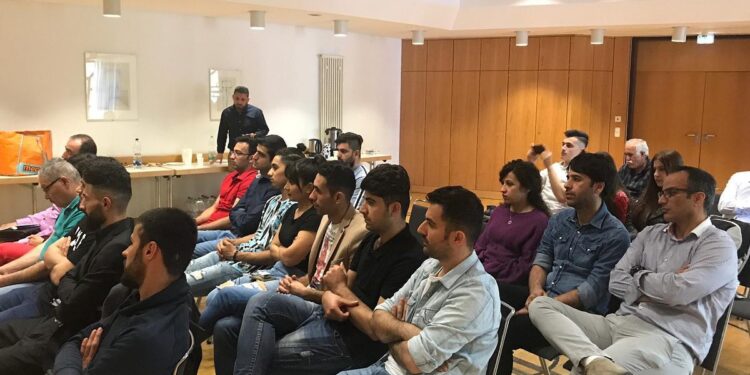 یەکەمین کۆنفرانسی لاوان بە مەبەستی ڕاگەیاندنی کۆمیتەی نوێی ئەو ڕێکخراوە لە وڵاتی ئاڵمان