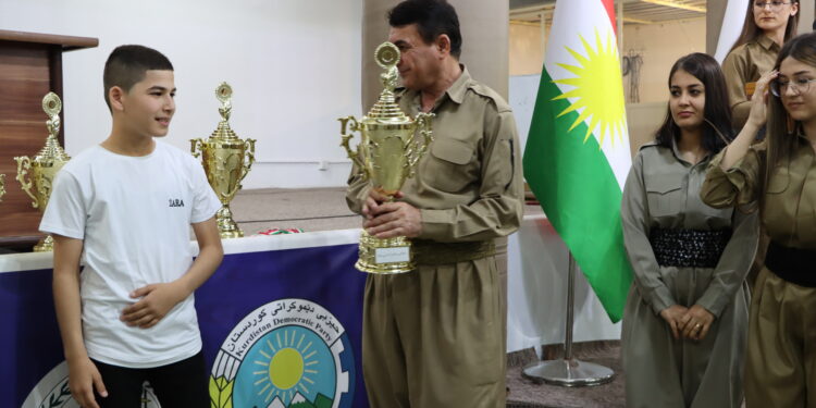 ڕاپۆرتی کۆتایی هاتنی خوولی تۆپی پێ و والیباڵ ی لاوانی ڕۆژهەڵات