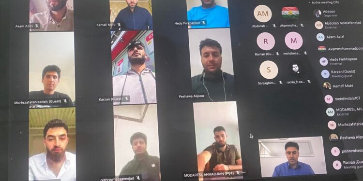 بەڕێوەچوونی کۆبوونەوەی لاوانی دێموکرات لە وڵاتی بریتانیا