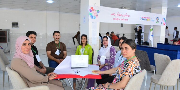 بەڕێوەچوونی چادرگەیەک بەبۆنەی ڕۆژی جیهانیی لاوان