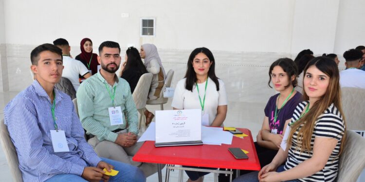 بەڕێوەچوونی چادرگەیەک بەبۆنەی ڕۆژی جیهانیی لاوان