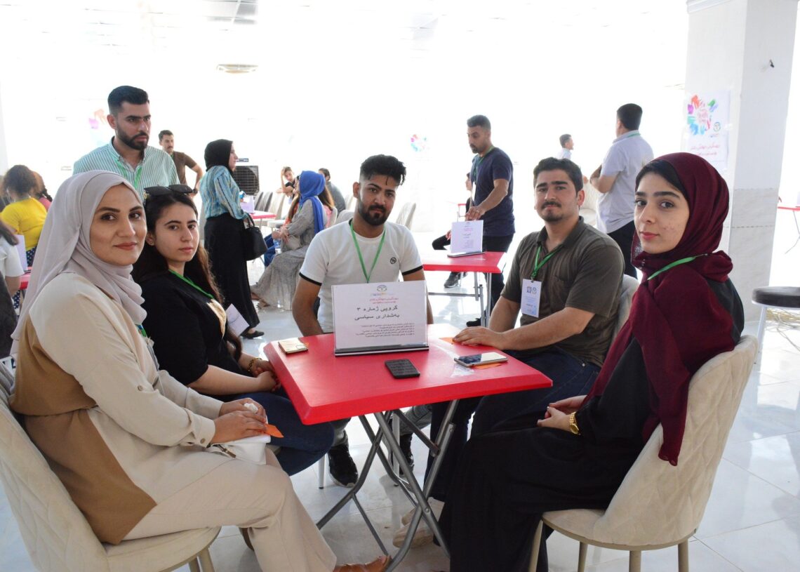 بەڕێوەچوونی چادرگەیەک بەبۆنەی ڕۆژی جیهانیی لاوان