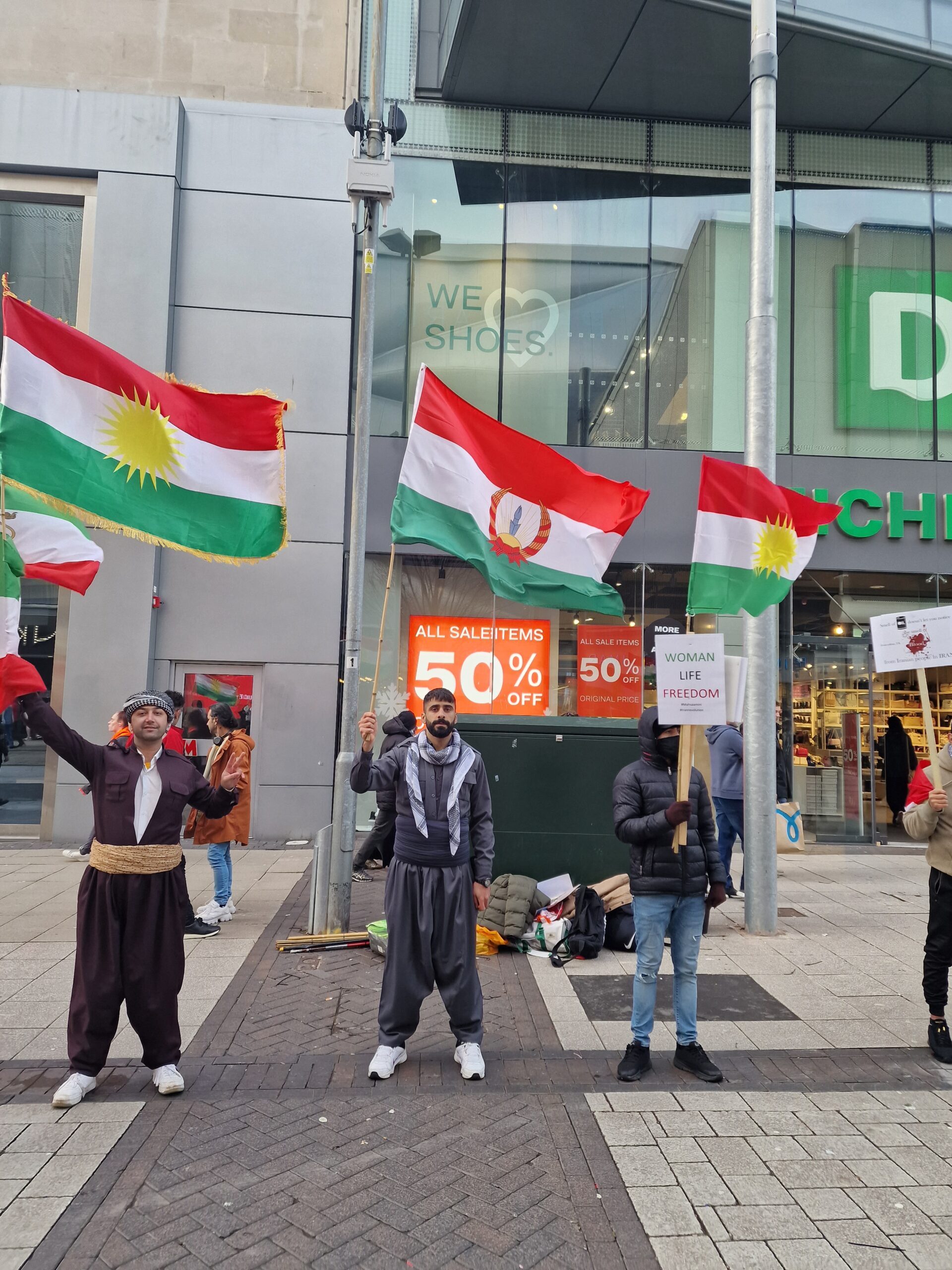 ڕاپۆڕتی خۆپێشاندانی ڕۆژانی شەممە و یەکشەممە 10 و 11ی بەفرانبار بەرانبەر بە 31ی دێسامبر و 1جانۆوێری