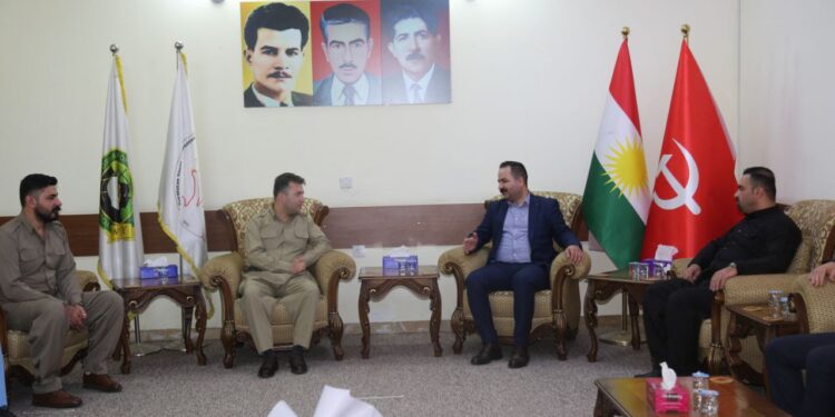 سەردانی هەیئەتێکی یەکیەتیی لاوانی دێموکرات لە لاوانی شیوعی