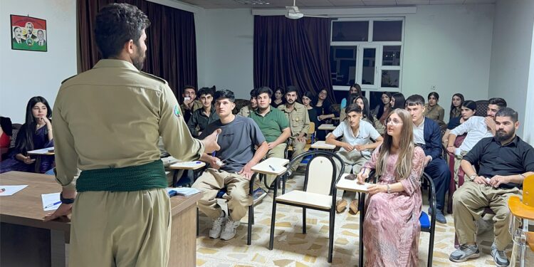 بەڕێوەچوونی کۆنفڕانسی یەکیەتیی لاوانی دێموکراتی ڕۆژهەڵاتی کوردستان لە کۆمیتەی ئازادی